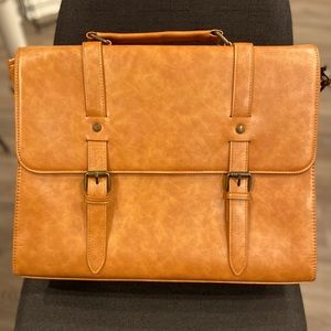 Lubardy Mens Messenger Bag Vintage 15.6 Inch Waterproof Leather Laptop Briefcase